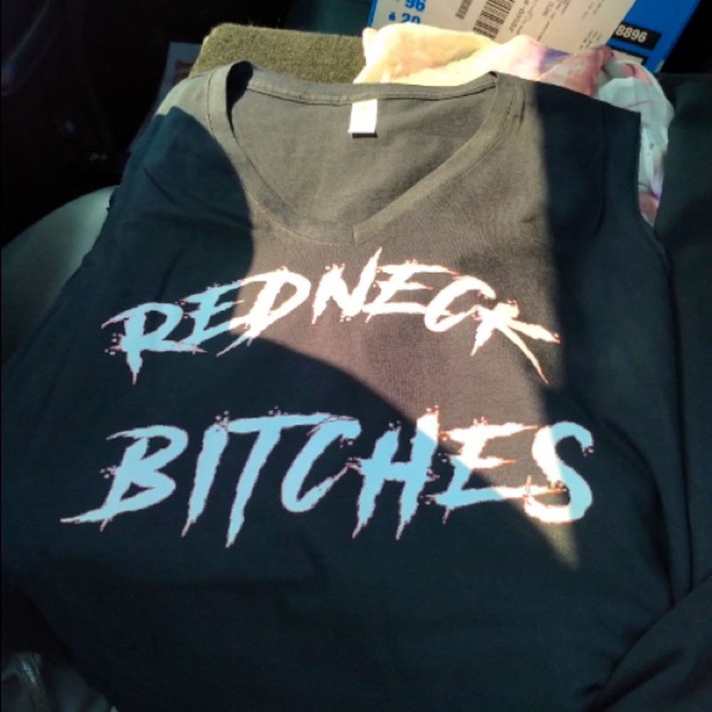 His and hers redneck shirts